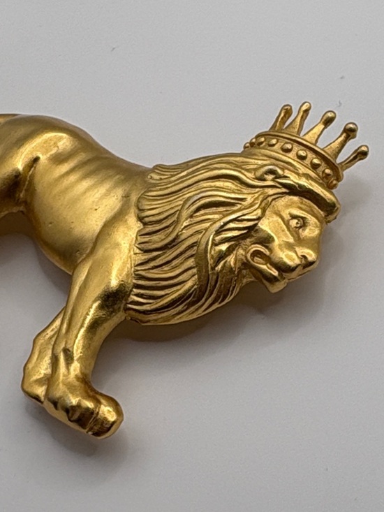 Anne Klein Jewelry - Rare Anne Klein Royal Gold Crowned Lion Brooch Vintage 80’s